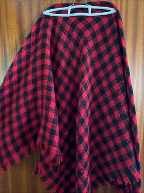 Red and Black Buffalo Plaid Fringe Shall